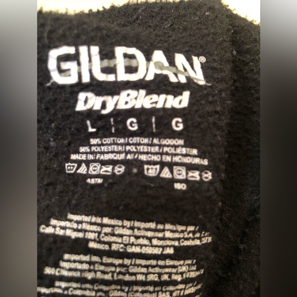 🥳 TACKLE CANCER GILDAN HOODIE SIZE L - Picture 2 of 6